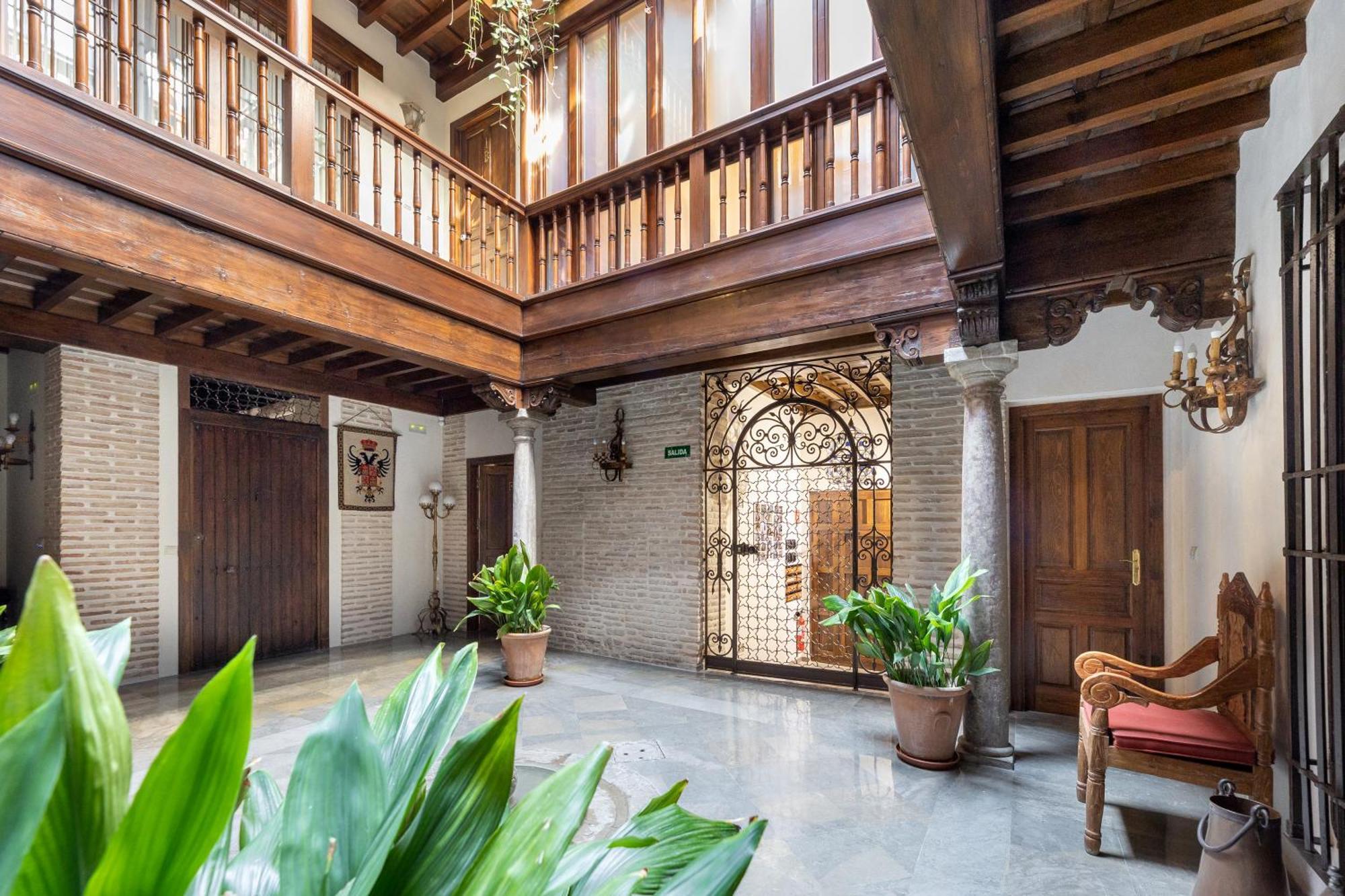 Apartamentos En Pleno Centro, Aljibe Rodrigo Del Campo 2C غرناطة المظهر الخارجي الصورة