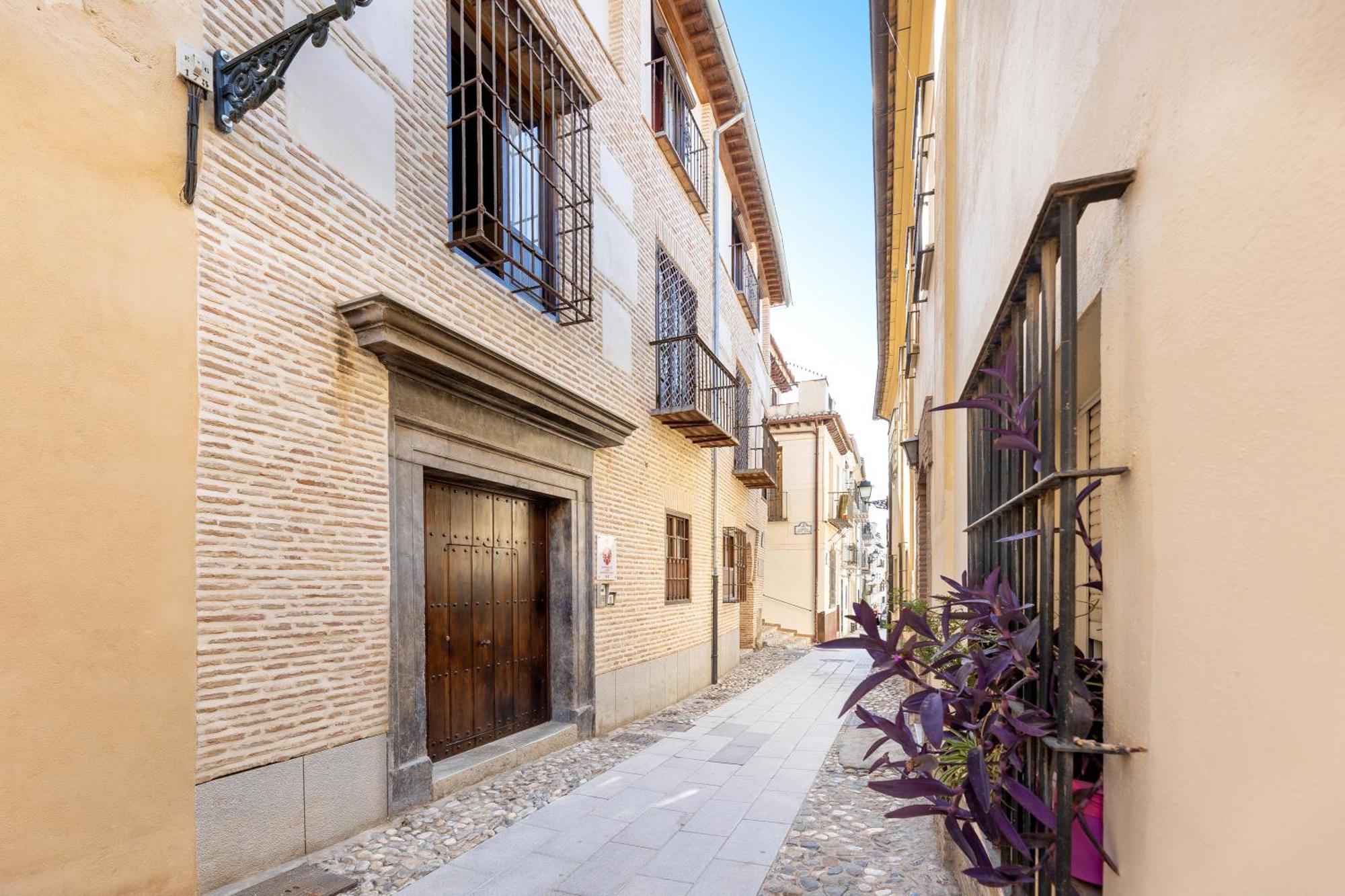 Apartamentos En Pleno Centro, Aljibe Rodrigo Del Campo 2C غرناطة المظهر الخارجي الصورة