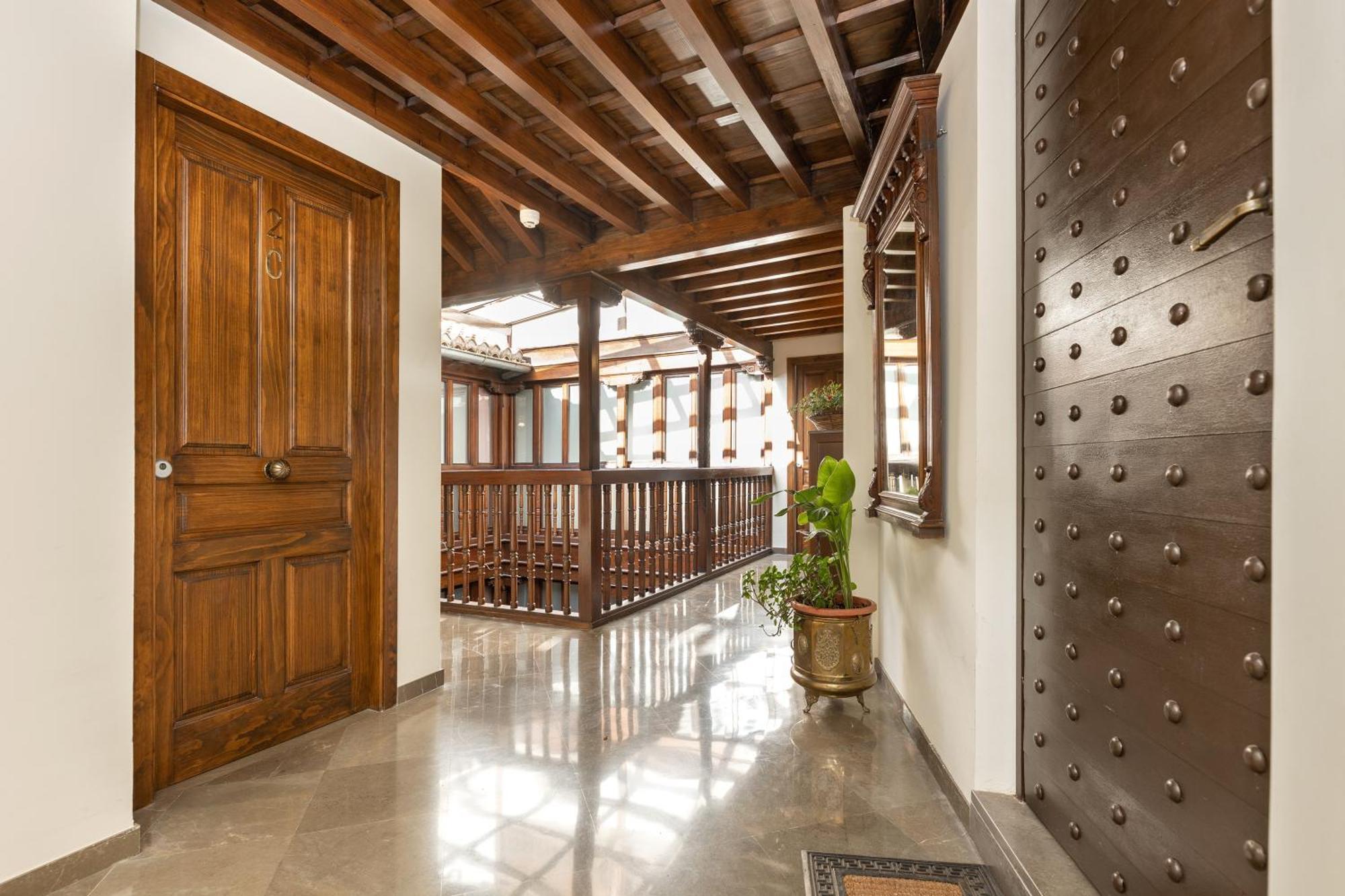 Apartamentos En Pleno Centro, Aljibe Rodrigo Del Campo 2C غرناطة المظهر الخارجي الصورة